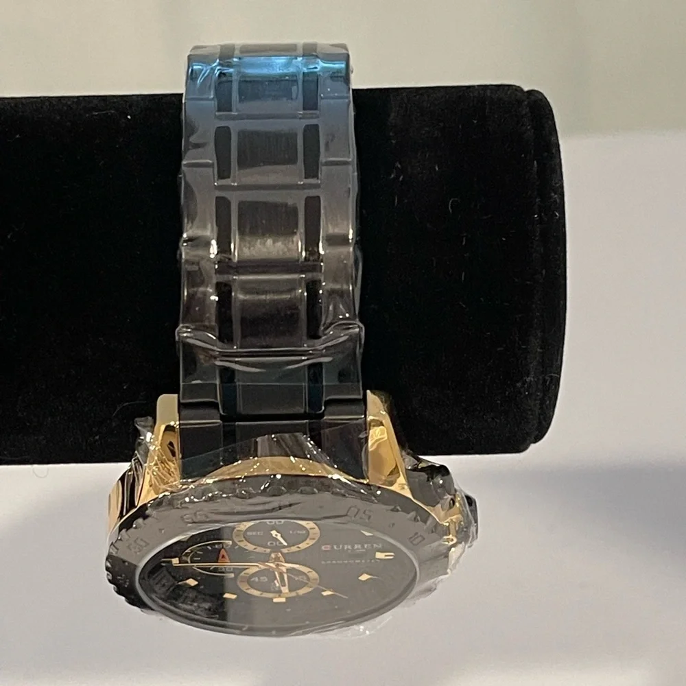 Curren Men Stainless Steel Chronograph Quartz Watch. Color Black/Gold. - Picture 3 of 11